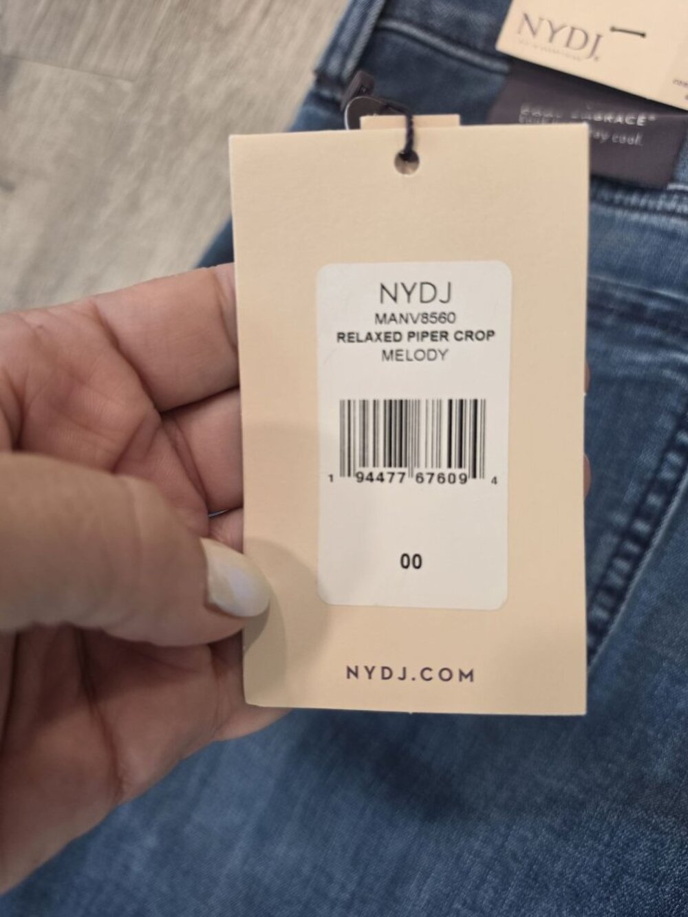 NYDJ NWT Relaxed Piper Crop Jeans Melody Cool Embrace Denim Blue Size 00 - Picture 2 of 5